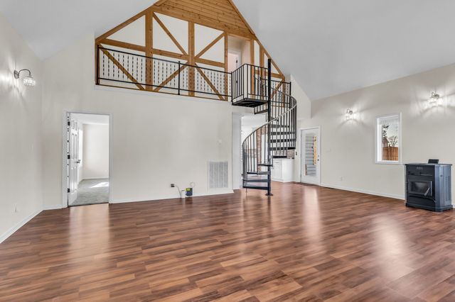 1000 Chickadee Ct, Portland, TN 37148