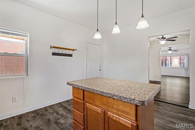 4253 Swan Avenue, St Louis, MO 63110