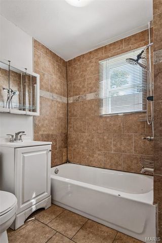 4253 Swan Avenue, St Louis, MO 63110
