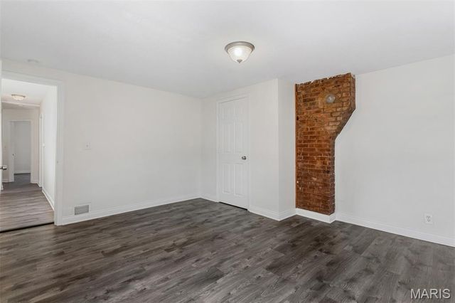 4253 Swan Avenue, St Louis, MO 63110
