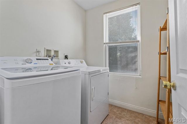 4253 Swan Avenue, St Louis, MO 63110