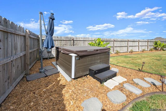 23413 Odette Ave, Denham Springs, LA 70726