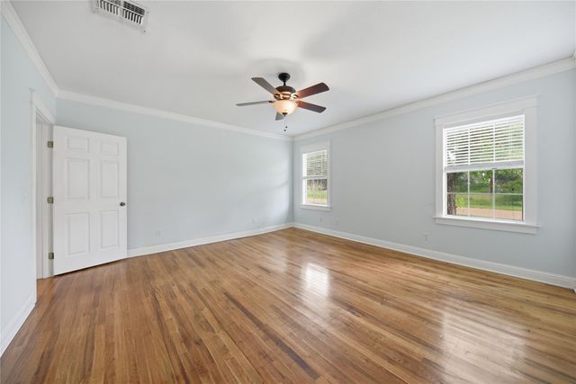 2380 Third Street, Rock Island, TX 77470