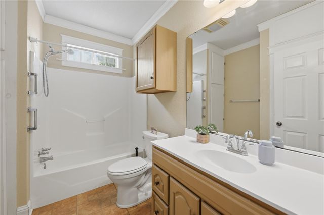 2380 Third Street, Rock Island, TX 77470