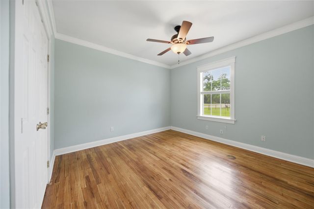 2380 Third Street, Rock Island, TX 77470