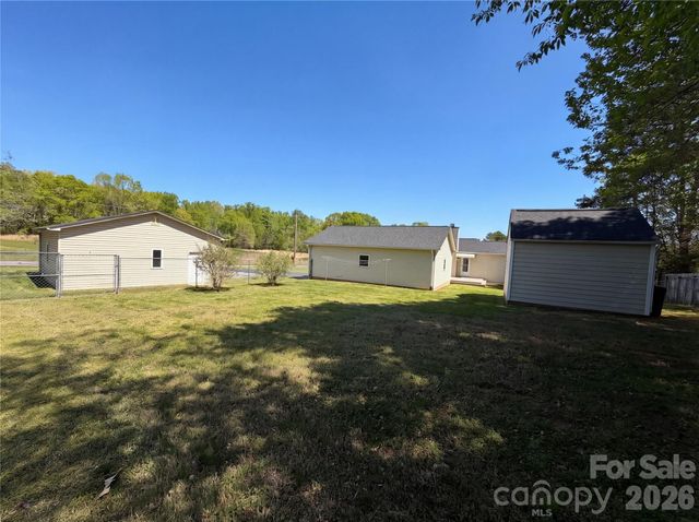 101 Forest Meadow Lane, Salisbury, NC 28144
