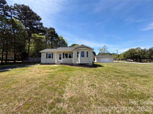 101 Forest Meadow Lane, Salisbury, NC 28144