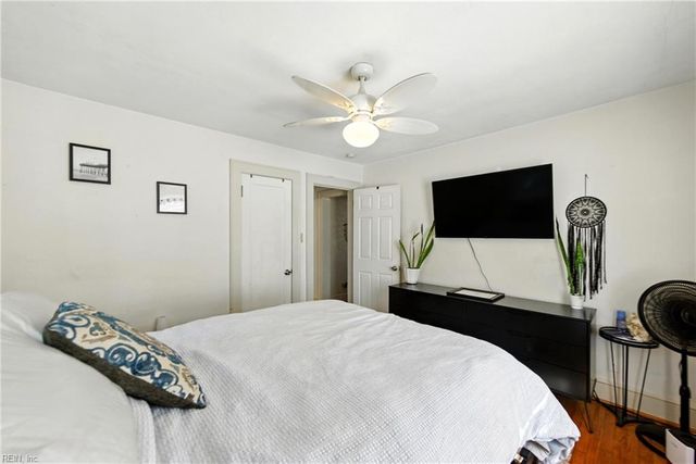 3811 Giles CIR, Norfolk, VA 23513