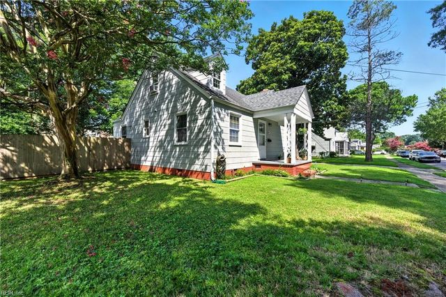 3811 Giles CIR, Norfolk, VA 23513