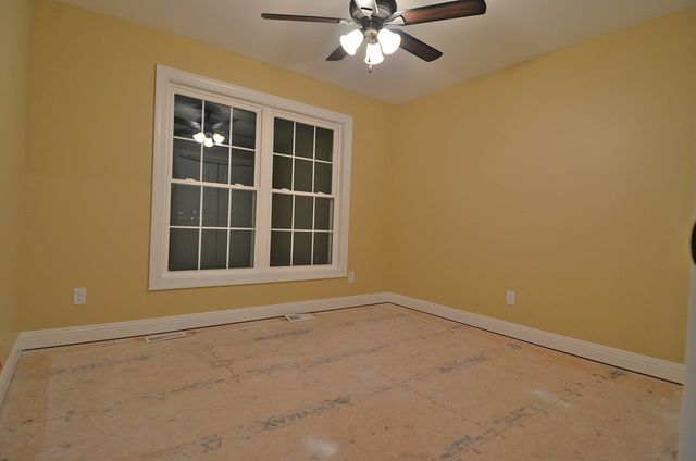 3290 E 289th Road, Lasalle, IL 61301