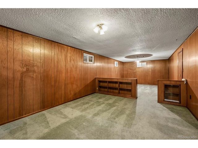8281 Bluebell Way, Denver, CO 80221