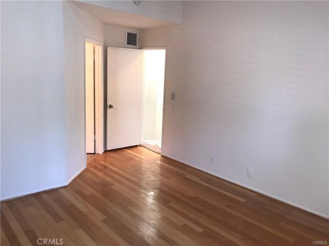 1175 Tivoli Lane 78, Simi Valley, CA 93065
