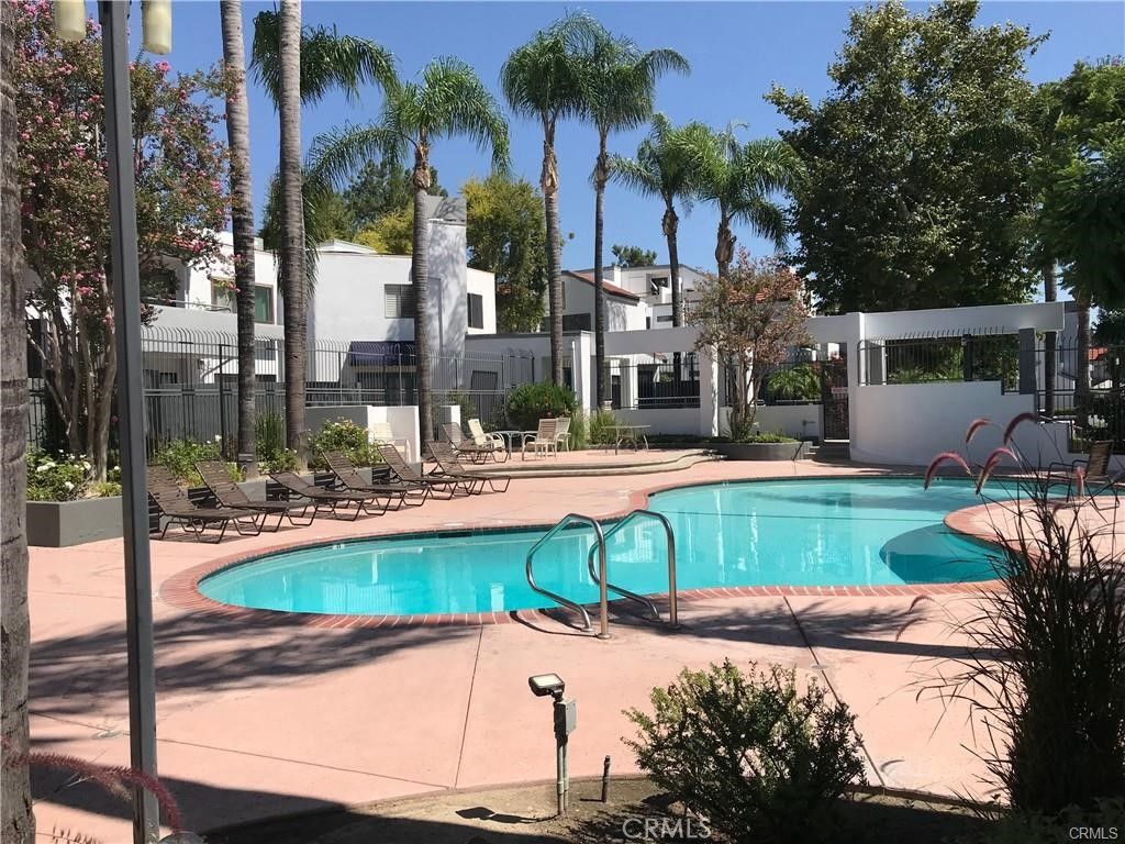 1175 Tivoli Lane 78, Simi Valley, CA 93065