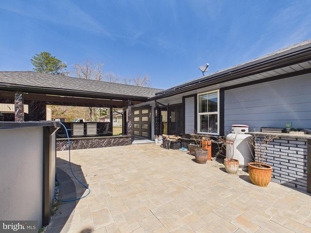 202-A SCHOOL ST, Fruitland, MD 21826