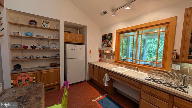 25266 SMITH LANDING RD, Denton, MD 21629