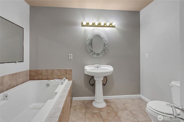 18911 101st Street Ct E, Bonney Lake, WA 98391