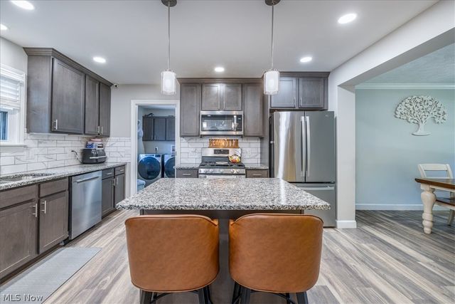 6764 Rolling Acres Court, Painesville, OH 44077