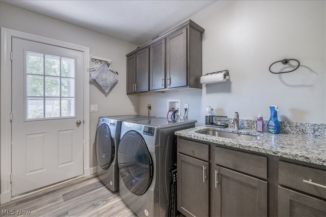6764 Rolling Acres Court, Painesville, OH 44077