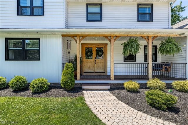 6764 Rolling Acres Court, Painesville, OH 44077