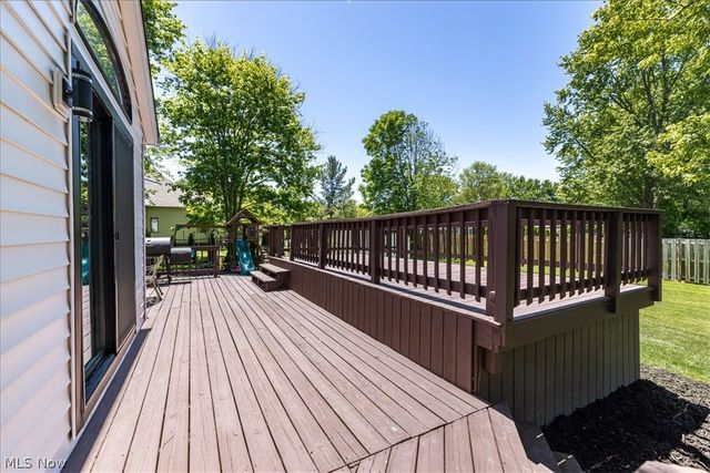 6764 Rolling Acres Court, Painesville, OH 44077