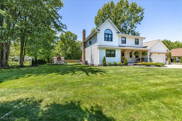 6764 Rolling Acres Court, Painesville, OH 44077