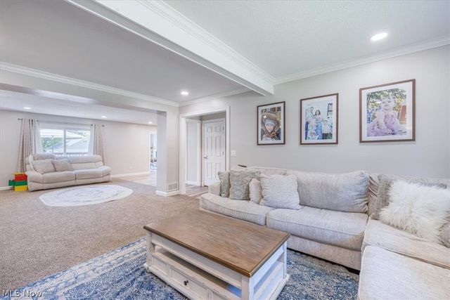 6764 Rolling Acres Court, Painesville, OH 44077