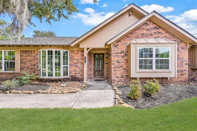 5315 Kingsmill Road, Friendswood, TX 77546