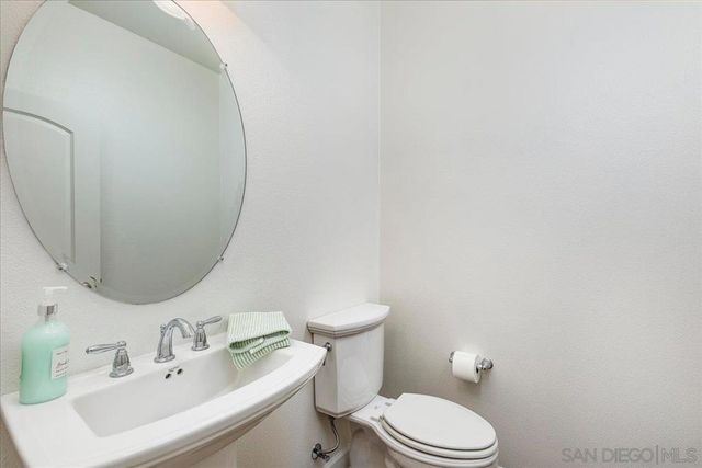 45564 Gresham, Temecula, CA 92592