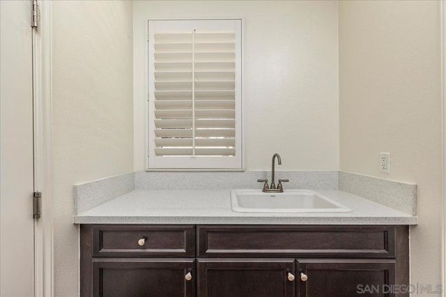 45564 Gresham, Temecula, CA 92592