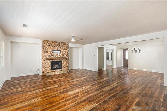 45564 Gresham, Temecula, CA 92592