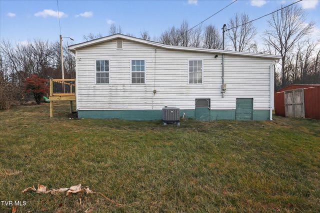 127 Kinley Drive, Johnson City, TN 37604