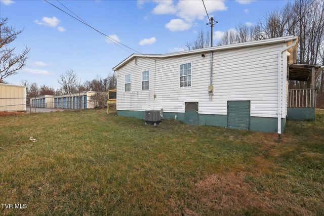 127 Kinley Drive, Johnson City, TN 37604