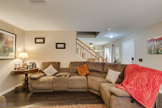 5041 Sublight Avenue, Las Vegas, NV 89108