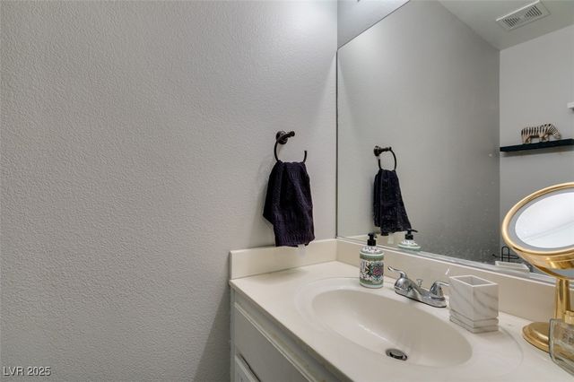 5041 Sublight Avenue, Las Vegas, NV 89108