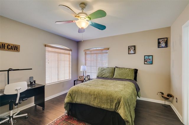 5041 Sublight Avenue, Las Vegas, NV 89108