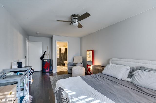 5041 Sublight Avenue, Las Vegas, NV 89108