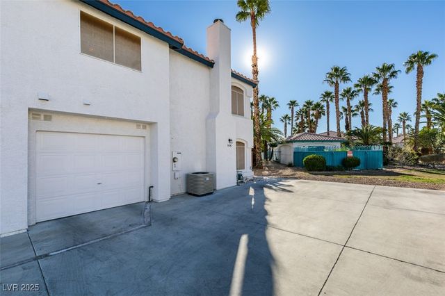 5041 Sublight Avenue, Las Vegas, NV 89108