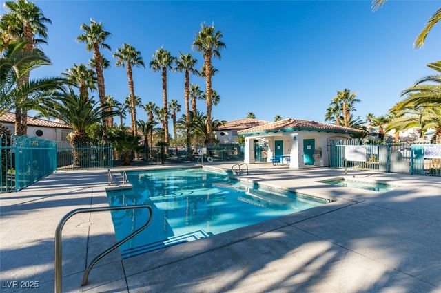 5041 Sublight Avenue, Las Vegas, NV 89108