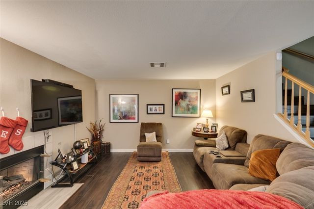 5041 Sublight Avenue, Las Vegas, NV 89108