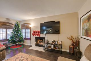 5041 Sublight Avenue, Las Vegas, NV 89108