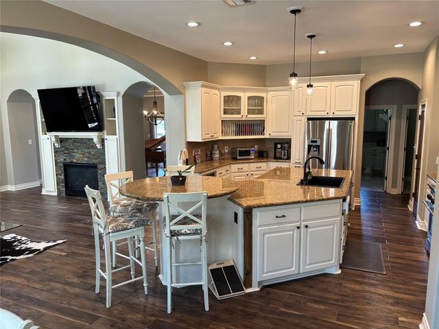 11409 Oak Springs Drive, Willis, TX 77378