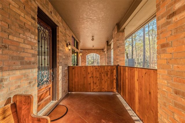 11409 Oak Springs Drive, Willis, TX 77378