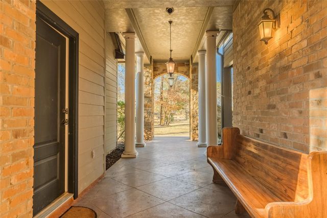 11409 Oak Springs Drive, Willis, TX 77378