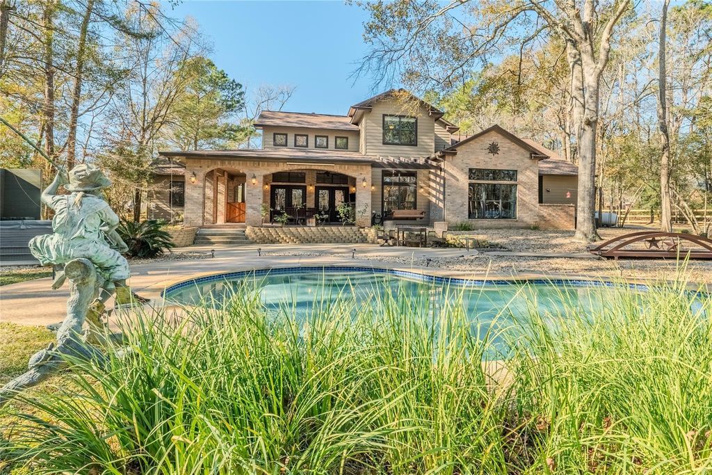 11409 Oak Springs Drive, Willis, TX 77378