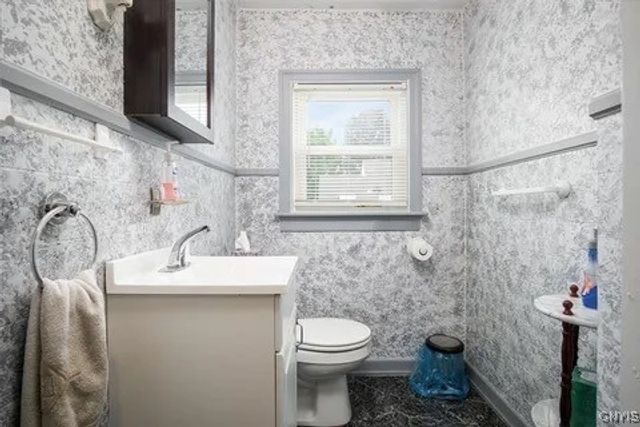 14 Hallam Street, Binghamton, NY 13903