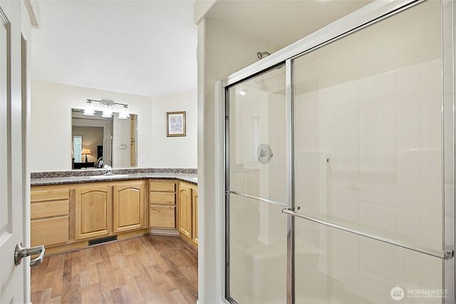 21804 SE 272nd Place, Maple Valley, WA 98038