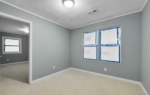 15500 Cruse Street, Detroit, MI 48227