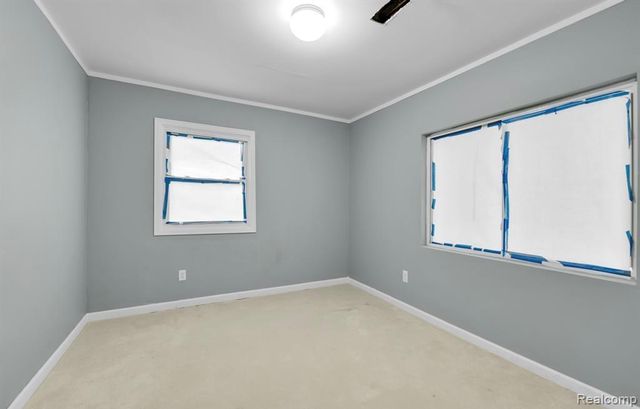 15500 Cruse Street, Detroit, MI 48227