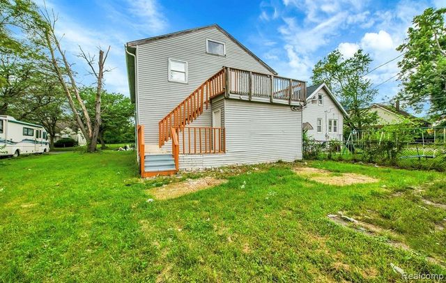 15500 Cruse Street, Detroit, MI 48227