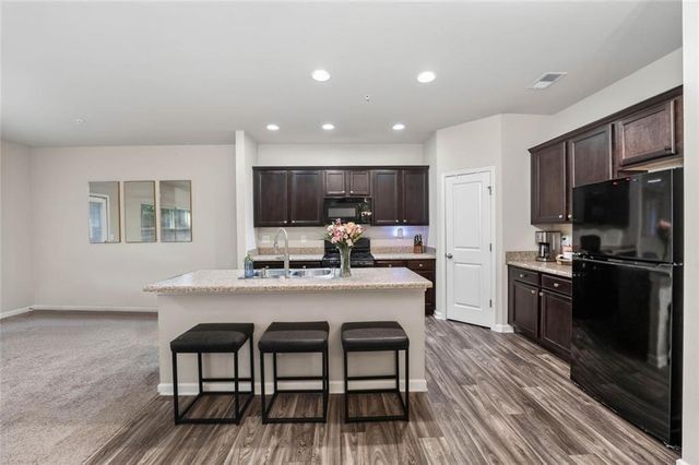 122 Oakview Passage, Canton, GA 30114